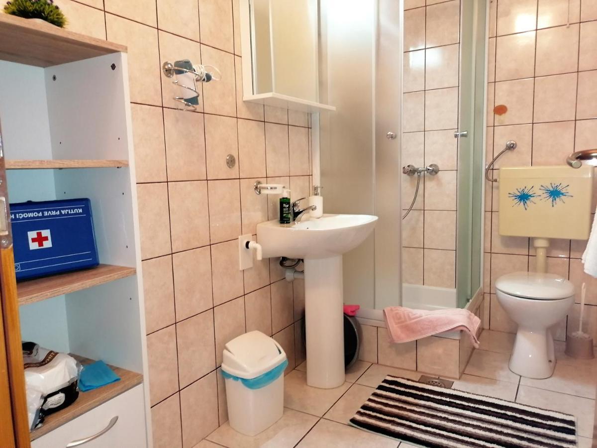 Guest House Pamela Senj  Zewnętrze zdjęcie